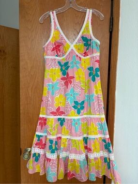 EUC Lilly Pulitzer Jacinda tiered dress in Pink Parrot-ise - 8 6 White Label